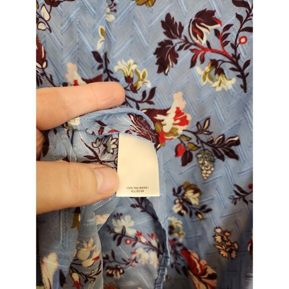 Ann Taylor Women's Blue Floral Print Long Sleeves Button Down Shirt Top Size LP - Picture 4 of 6